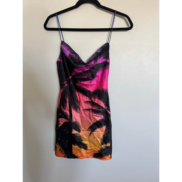 NWOT Retrofete Rylynn Silk Dress in Sunset Palm Print SZ XS - Picture 5 of 8